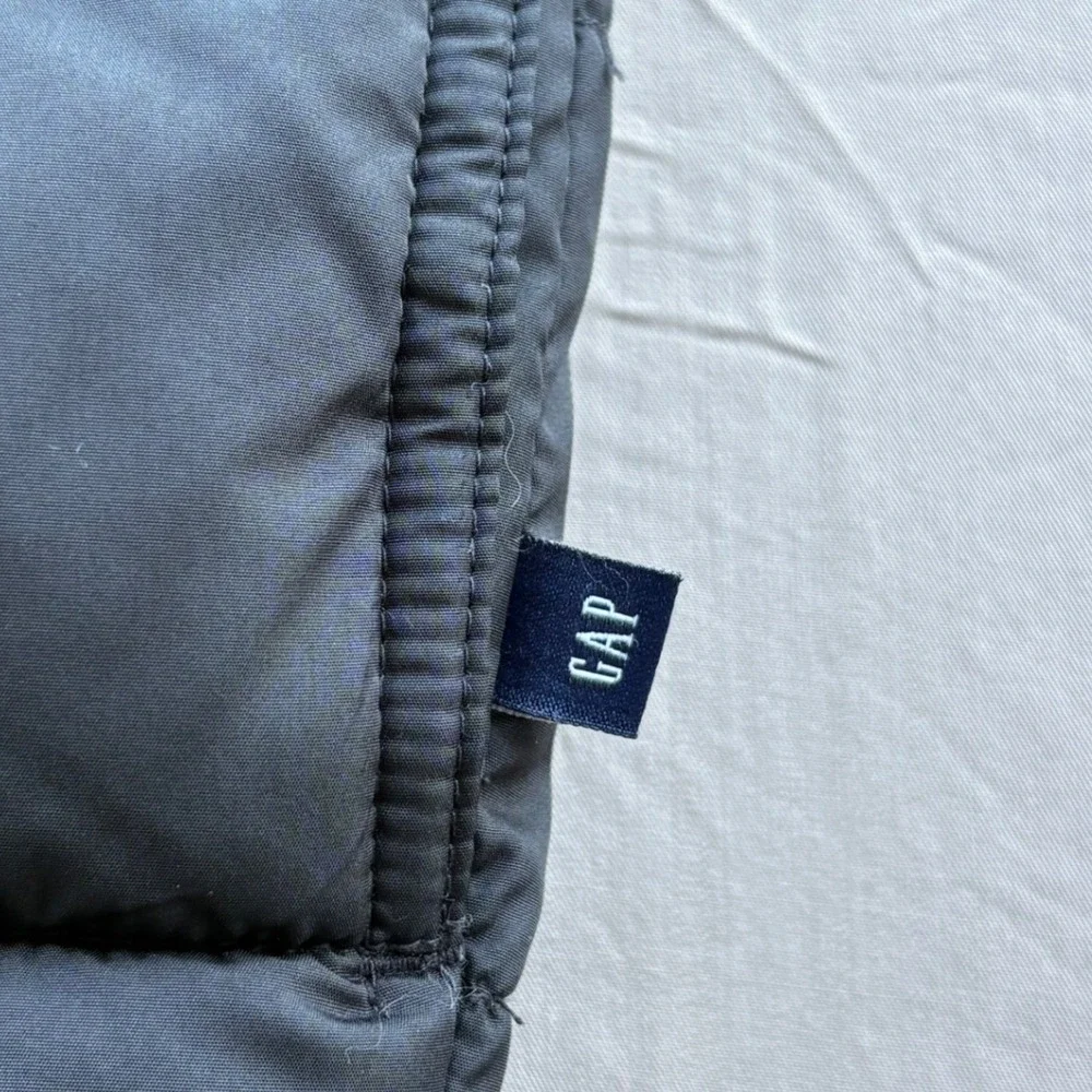 Gap Kids ColdControl Puffer Vest Black Water Resistant Size S 6-7